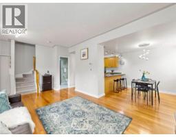 760 LAWRENCE Avenue UnitNo. 76 - 4