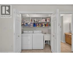 95 TOVELL Drive - 15