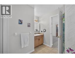 95 TOVELL Drive - 23