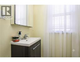 10 SHANLEY Street - 21