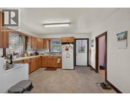 60 LOCKS Road - 14