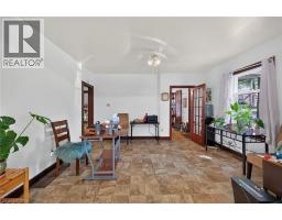 60 LOCKS Road - 19
