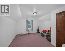 60 LOCKS Road - 23