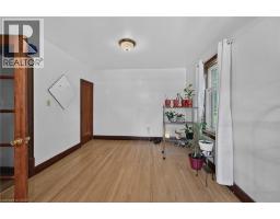 60 LOCKS Road - 9