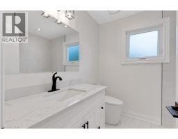 62 GLENVALLEY Drive - 36