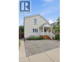 18 PROVINCE Street N - 2