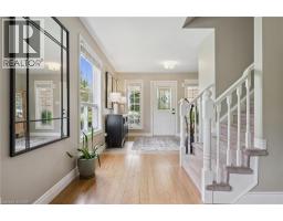 37 MUNROE Crescent - 5