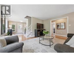 37 MUNROE Crescent - 7