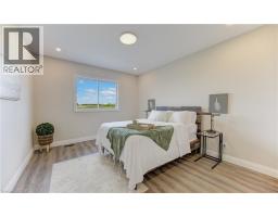 102 BEDELL Drive - 18