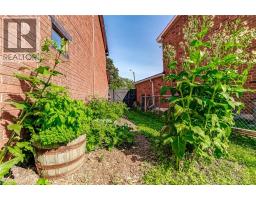 148 ST ANDREWS Drive - 39