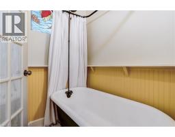 148 ST ANDREWS Drive - 7
