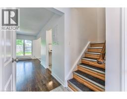 48 WINDOM Road UnitNo. L - 4