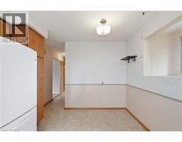 6 CAPRICE Court - 13