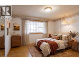 6 CAPRICE Court - 30