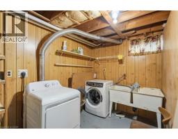 6 CAPRICE Court - 37