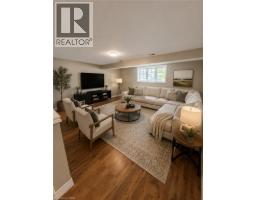 7 SPITFIRE Drive - 22
