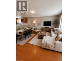 7 SPITFIRE Drive - 4
