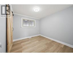 40 DONALD Street - 14