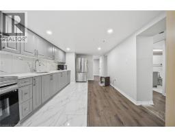 40 DONALD Street - 26