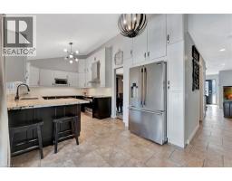 52 BECKETT Drive - 12