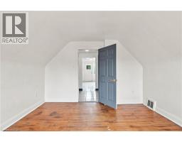 105 ROSEMONT Avenue - 20