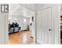 105 ROSEMONT Avenue - 8