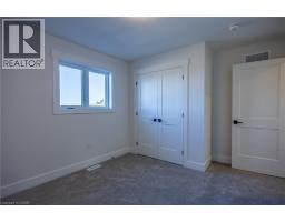 107 AMBER Street - 24