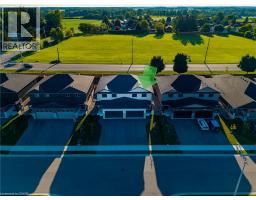 107 AMBER Street - 5