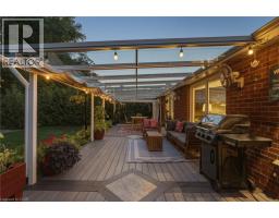 18 DUNDEE Drive - 36