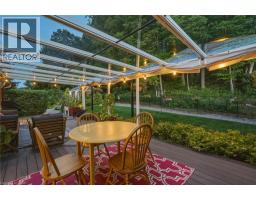 18 DUNDEE Drive - 37
