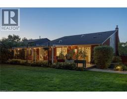 18 DUNDEE Drive - 42