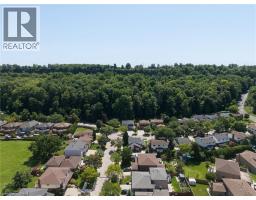 18 DUNDEE Drive - 50