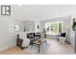 18 DUNDEE Drive - 8