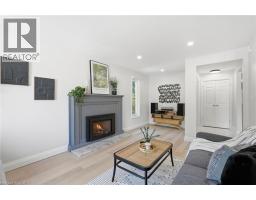 18 DUNDEE Drive - 9