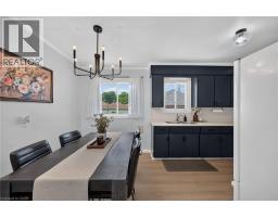 13 ALLANBURG Road S - 16