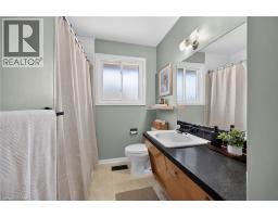 13 ALLANBURG Road S - 30