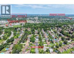 13 ALLANBURG Road S - 48