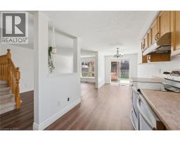 71 PEACH BLOSSOM Crescent - 16