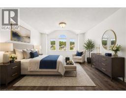 71 PEACH BLOSSOM Crescent - 19
