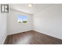 71 PEACH BLOSSOM Crescent - 30