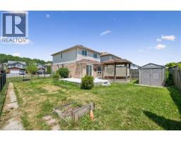 71 PEACH BLOSSOM Crescent - 40