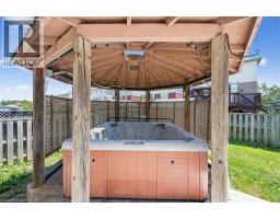 71 PEACH BLOSSOM Crescent - 44