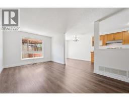 71 PEACH BLOSSOM Crescent - 7