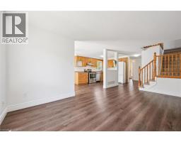 71 PEACH BLOSSOM Crescent - 8