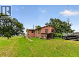 7823 RANGE RD 1 - 32