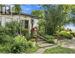 698 YORK Road - 28