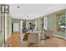 35 WILLIAM Street N - 12