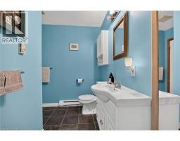 35 WILLIAM Street N - 16