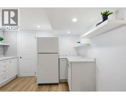 627 UPPER SHERMAN Avenue - 16