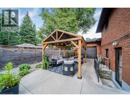 24 GARVEY Crescent - 32